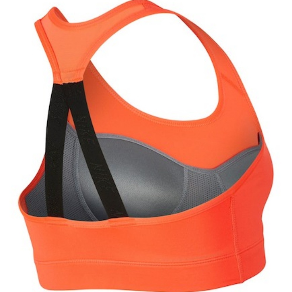 SOLD..NWT NIKE Victory Compression Sports Bra - Picture 3 of 8